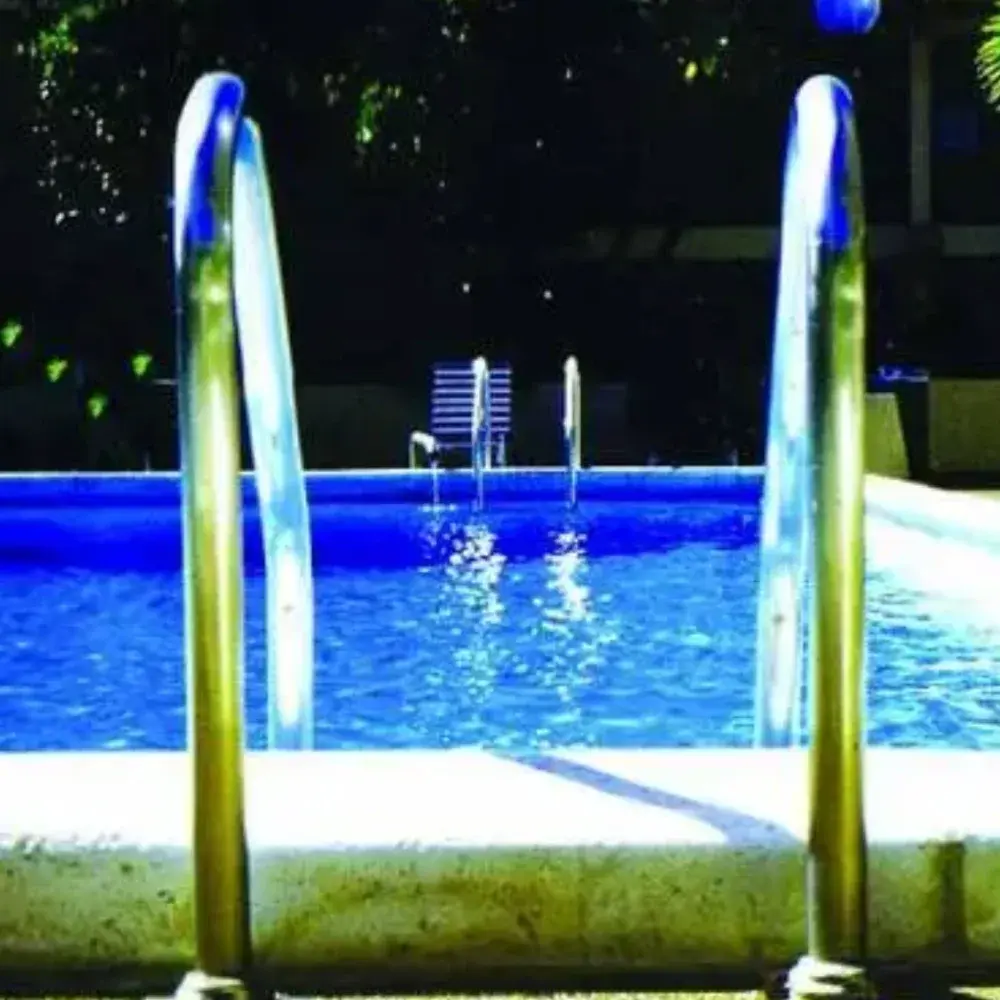 Cinta Antideslizante Bañeras y Duchas Ref. 507615.webp