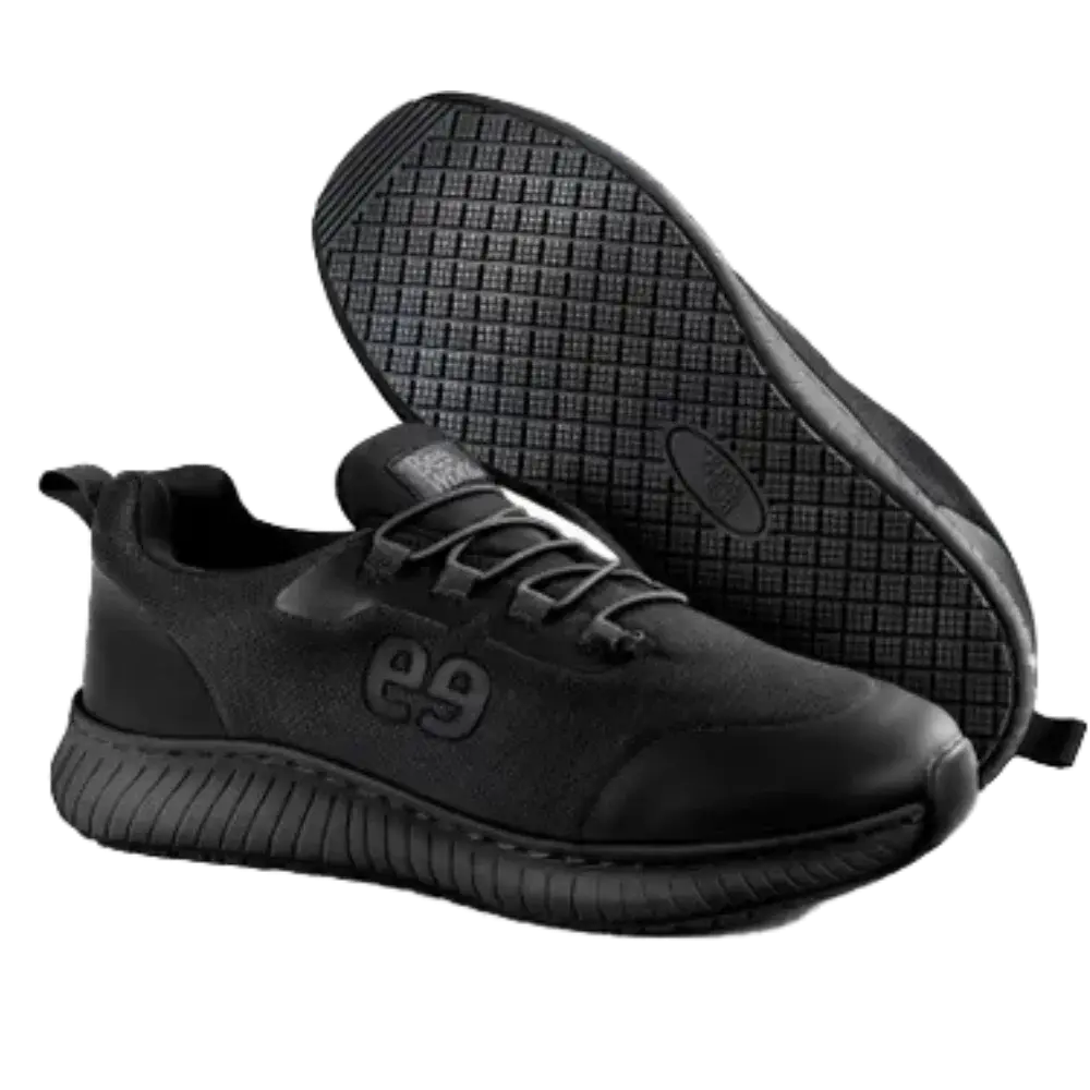 Zapatilla Deportiva GO O2 Negra.webp